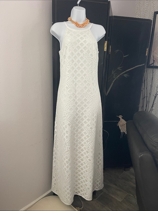 Lilly Pulitzer Dresses & Skirts - Lilly Pulitzer White Lace Halter Maxi Dress